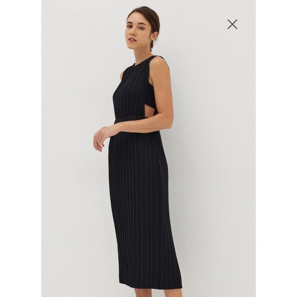 Love Bonito Jiselle Pleated Cut Out Dress Black Size US 6